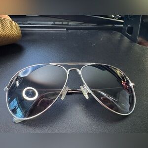 Maui Jim Mavericks Gray gradient lenses.